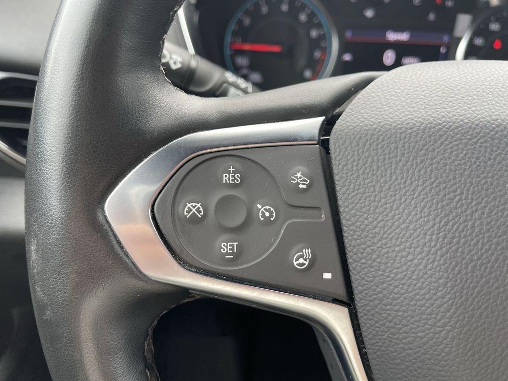 used 2023 Chevrolet Traverse car, priced at $32,185