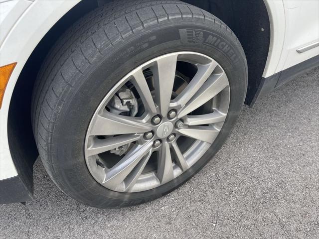used 2022 Cadillac XT5 car, priced at $30,450