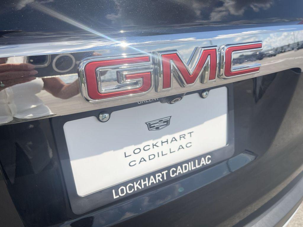 used 2023 GMC Acadia car, priced at $27,494