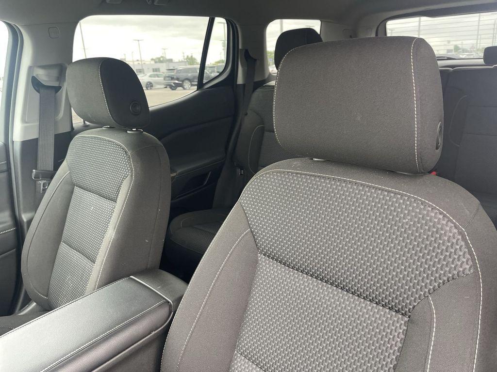 used 2023 GMC Acadia car, priced at $27,494
