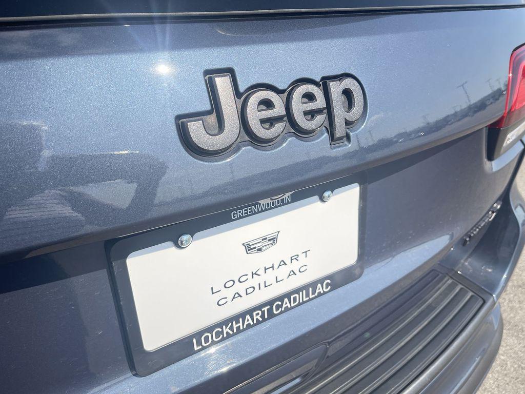 used 2020 Jeep Grand Cherokee car, priced at $26,994