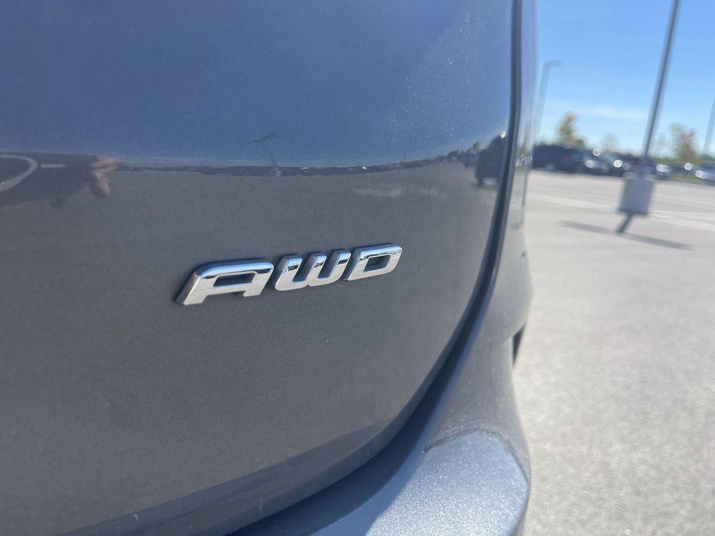 used 2024 Ford Edge car, priced at $23,855