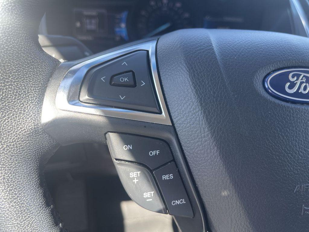 used 2024 Ford Edge car, priced at $23,855