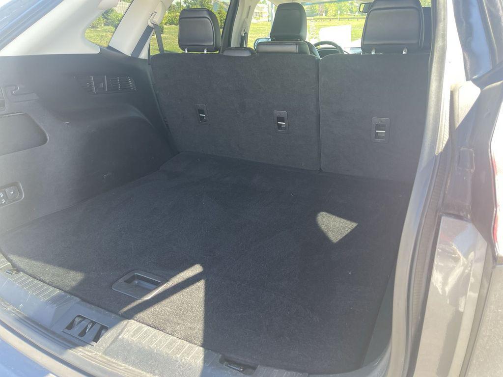 used 2024 Ford Edge car, priced at $23,855