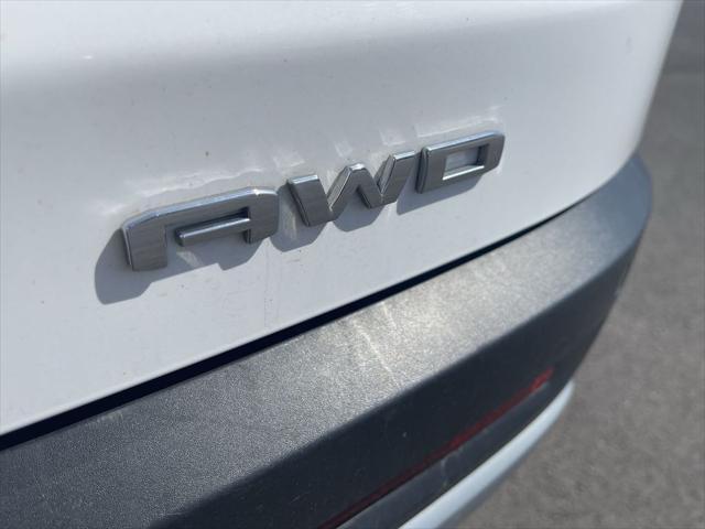 used 2023 GMC Acadia car, priced at $27,700