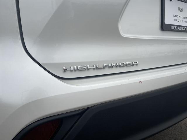 used 2024 Toyota Highlander car, priced at $40,886