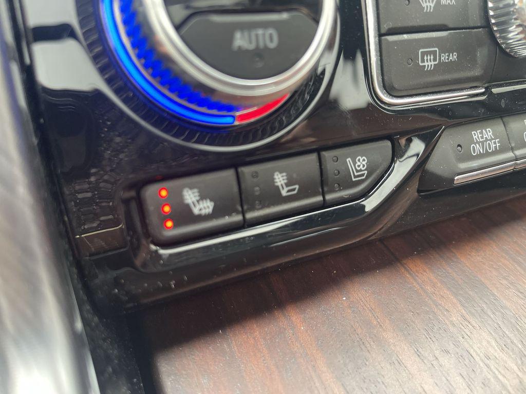 used 2024 GMC Yukon car, priced at $82,500