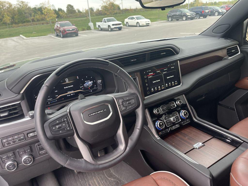 used 2024 GMC Yukon car, priced at $82,500