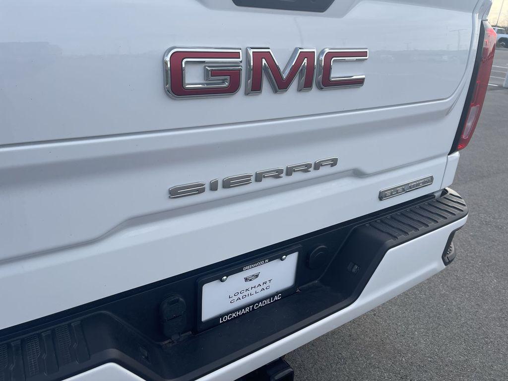 used 2022 GMC Sierra 1500 car, priced at $34,327