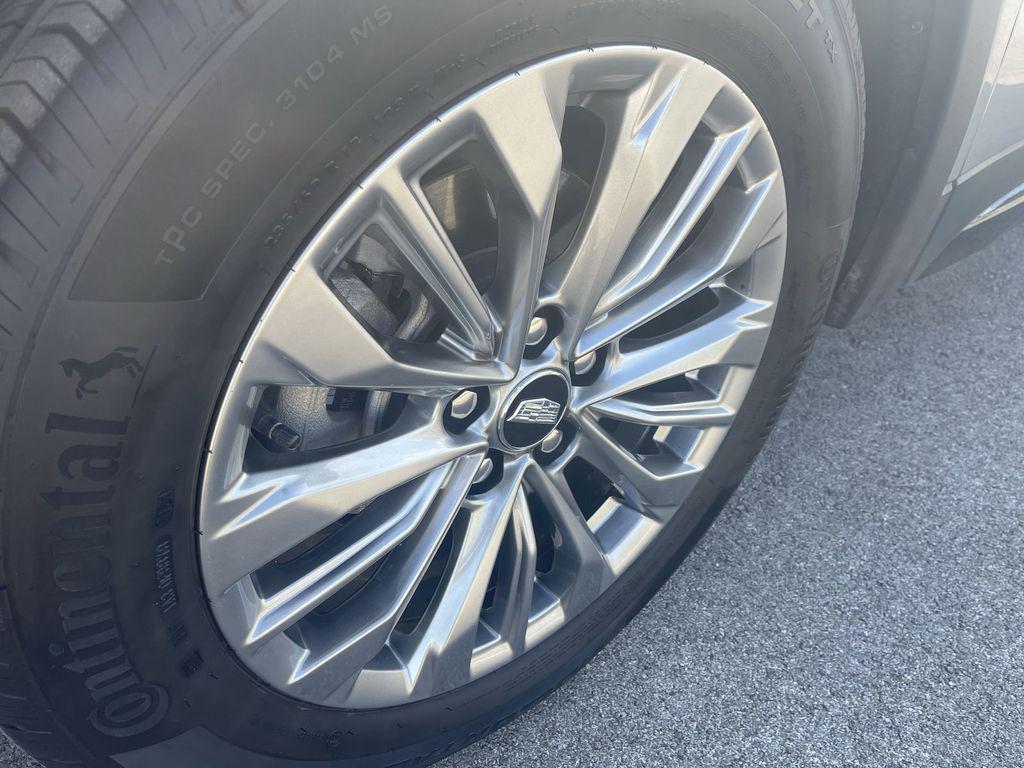 used 2025 Cadillac XT4 car, priced at $38,357