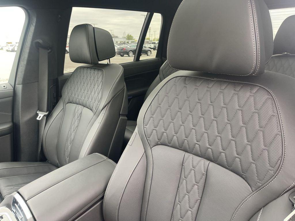 used 2026 BMW X7 car, priced at $103,998