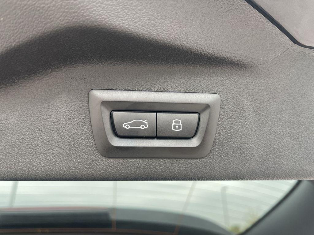 used 2026 BMW X7 car, priced at $103,998