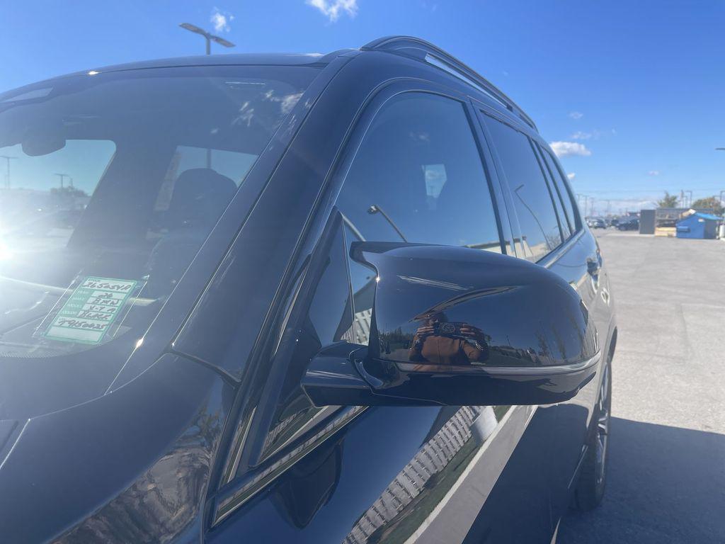 used 2026 BMW X7 car, priced at $103,998
