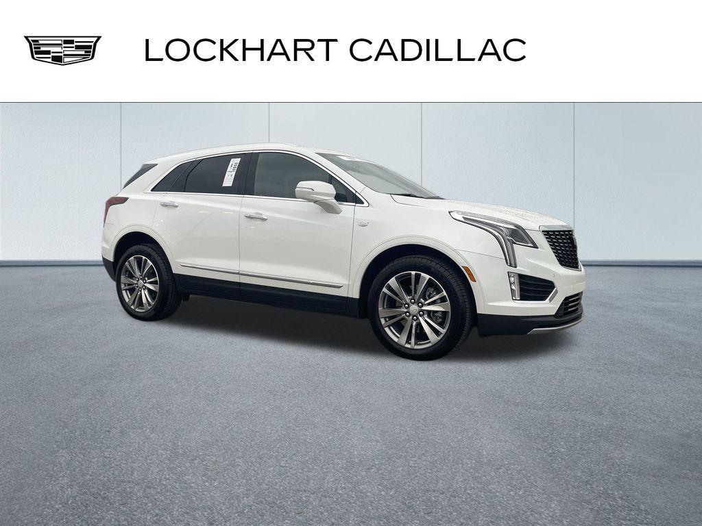 used 2025 Cadillac XT5 car, priced at $44,502