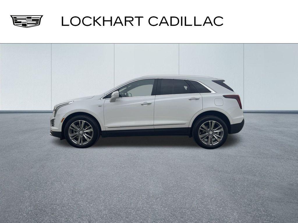 used 2025 Cadillac XT5 car, priced at $44,502