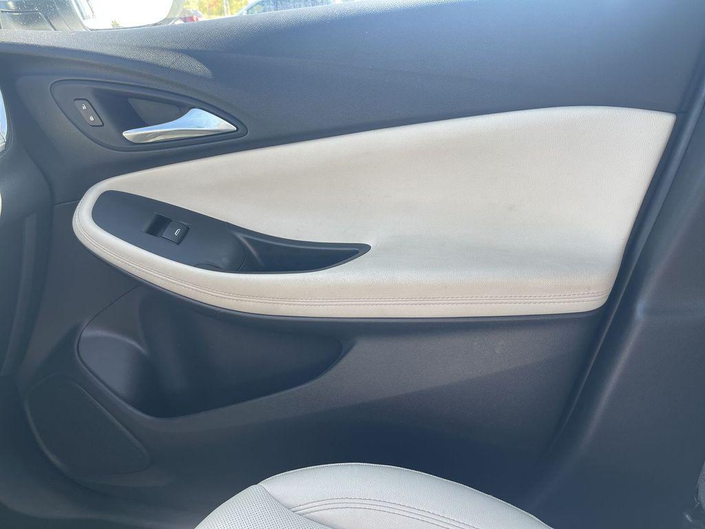 used 2024 Buick Encore GX car, priced at $23,166