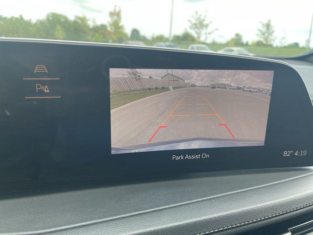 used 2024 Cadillac XT4 car, priced at $28,993