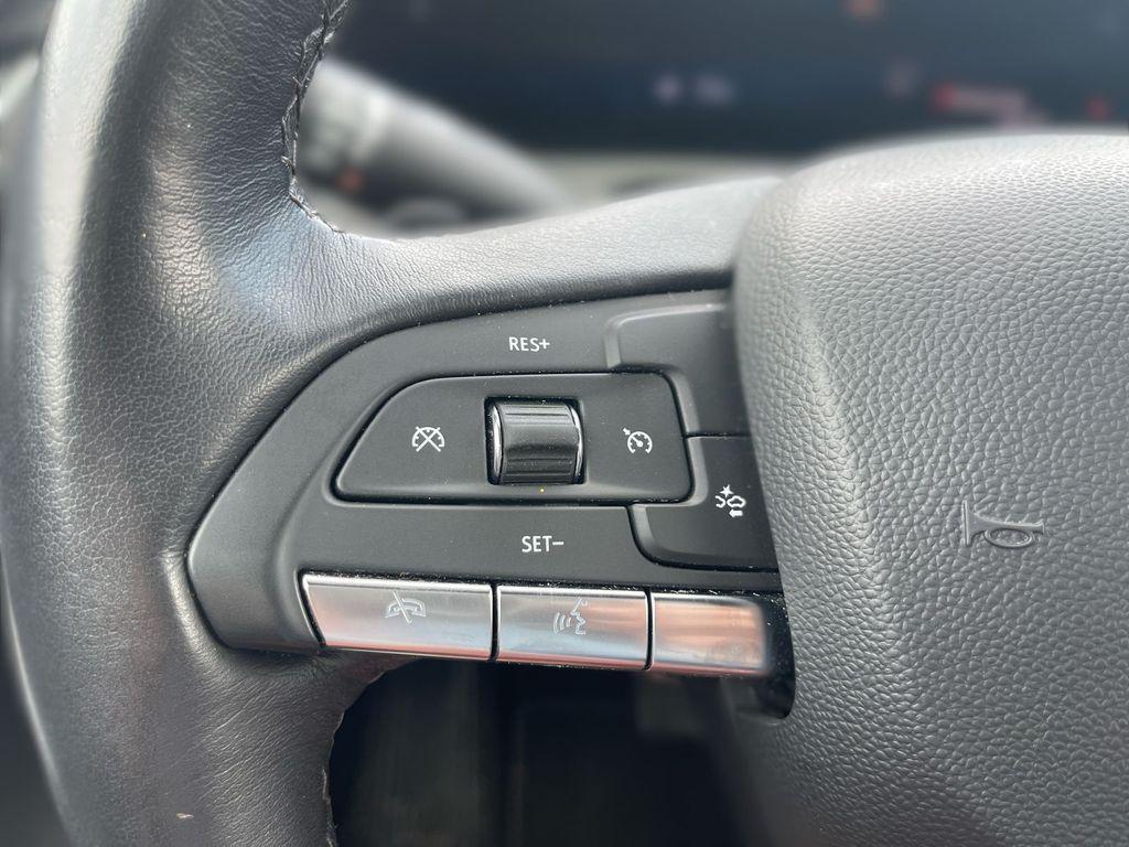 used 2024 Cadillac XT4 car, priced at $28,993