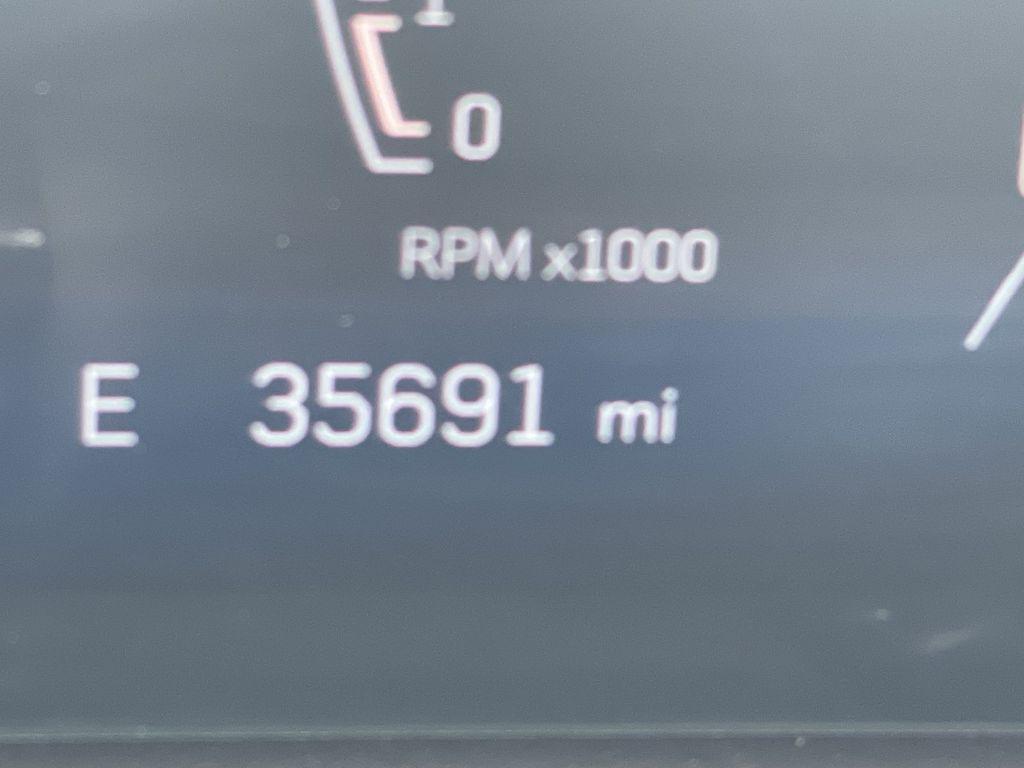 used 2024 Cadillac XT4 car, priced at $28,993