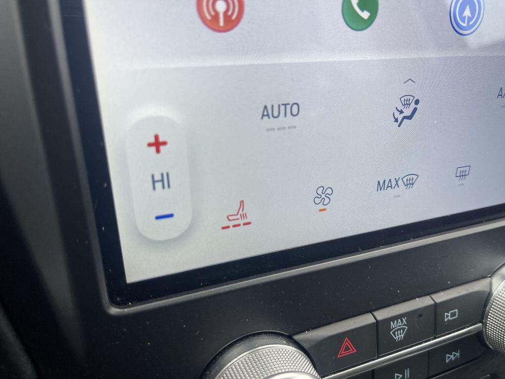 used 2024 Ford Edge car, priced at $23,900