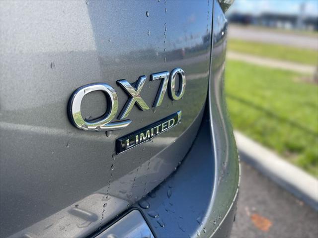 used 2017 INFINITI QX70 car, priced at $22,000