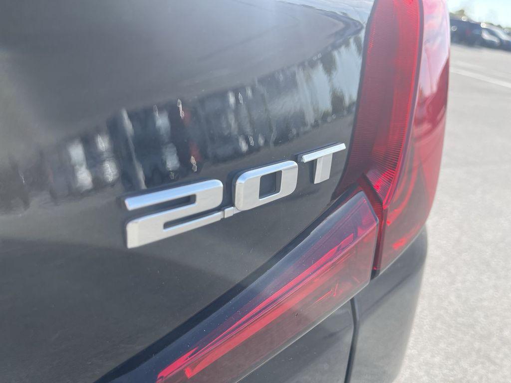 used 2019 Cadillac XT4 car, priced at $22,750