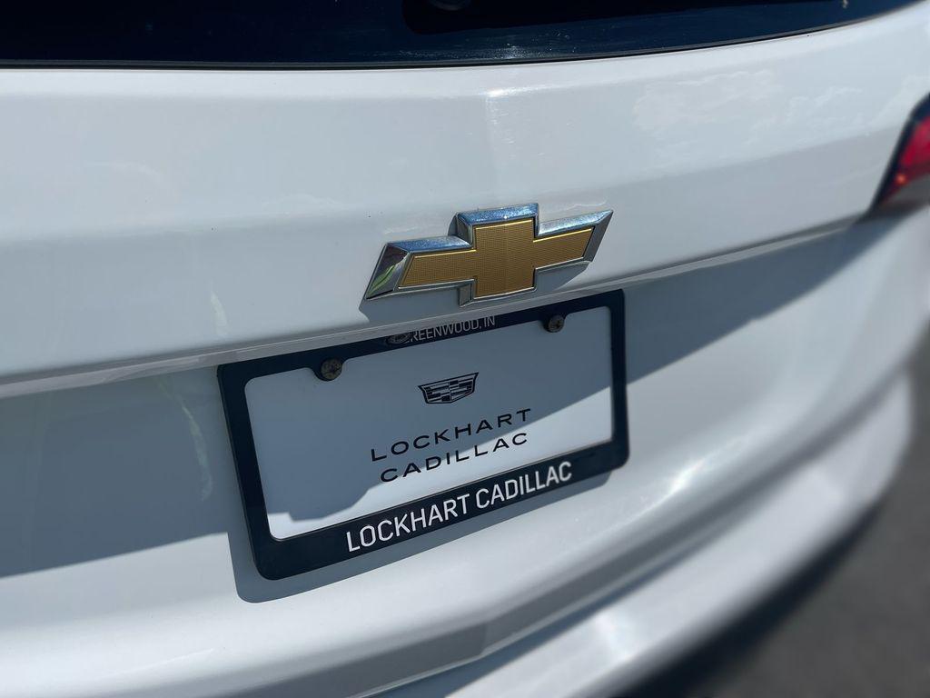 used 2022 Chevrolet Equinox car, priced at $22,801