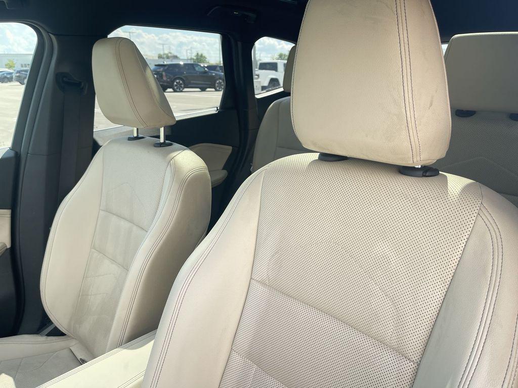 used 2023 BMW X1 car, priced at $27,752