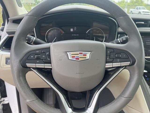 used 2023 Cadillac XT6 car, priced at $37,505