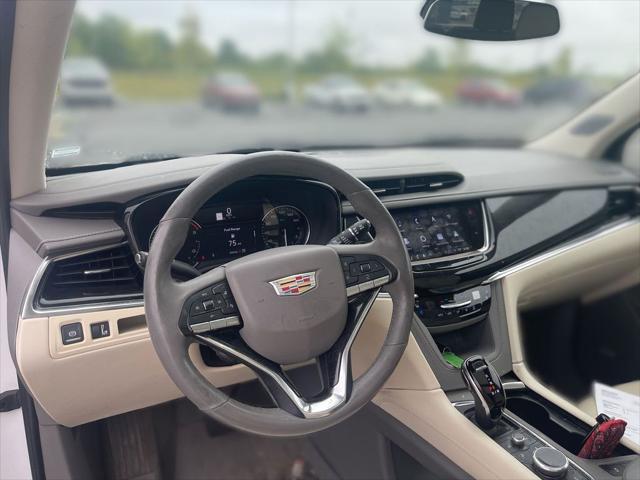 used 2023 Cadillac XT6 car, priced at $37,505