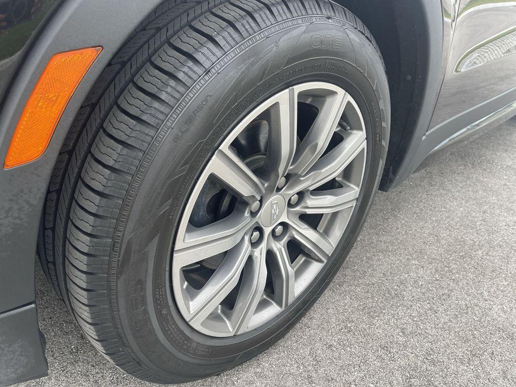used 2019 Cadillac XT4 car, priced at $19,500