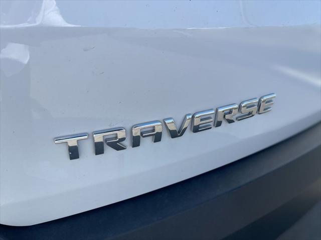 used 2022 Chevrolet Traverse car, priced at $29,700