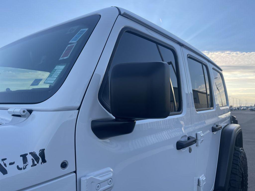 used 2021 Jeep Wrangler Unlimited car, priced at $31,000