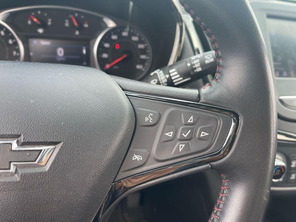 used 2022 Chevrolet Equinox car, priced at $23,633