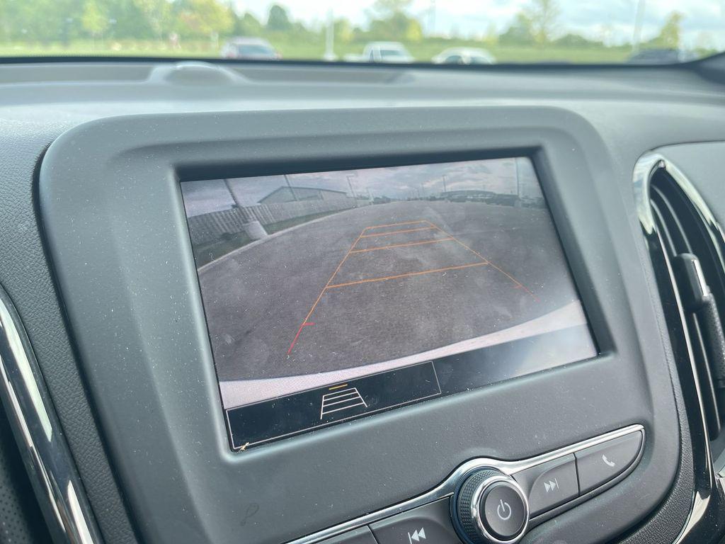 used 2022 Chevrolet Equinox car, priced at $23,633
