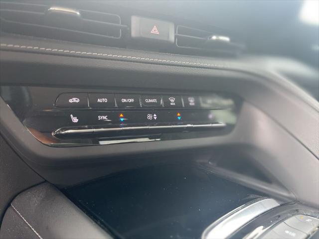 used 2022 Buick Envision car, priced at $21,782