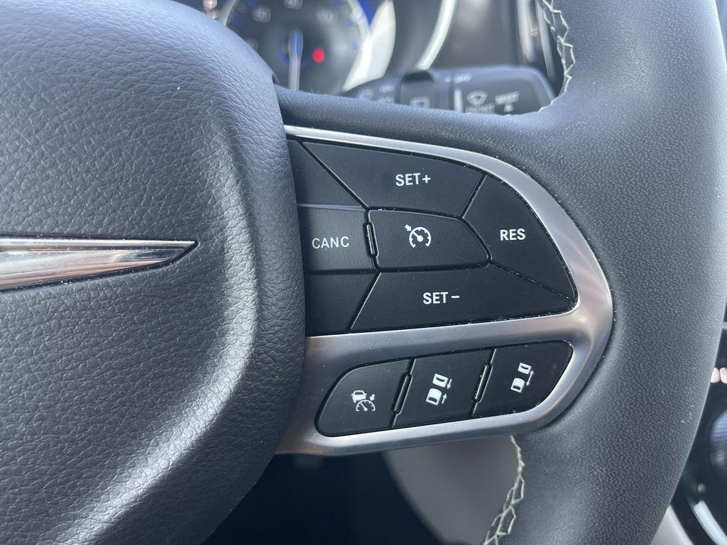 used 2024 Chrysler Pacifica car, priced at $31,997