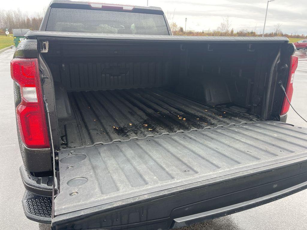 used 2020 Chevrolet Silverado 1500 car, priced at $30,000