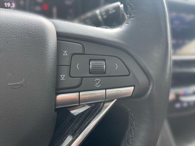 used 2024 Cadillac XT6 car, priced at $49,495
