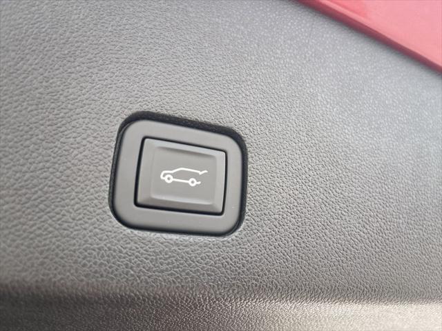 used 2024 Cadillac XT6 car, priced at $49,495