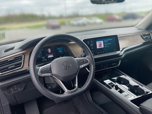 used 2024 Volkswagen Atlas car, priced at $33,189