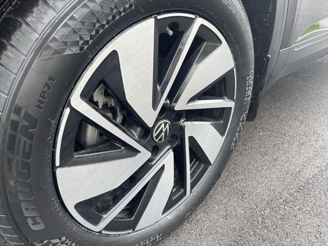 used 2024 Volkswagen Atlas car, priced at $33,189