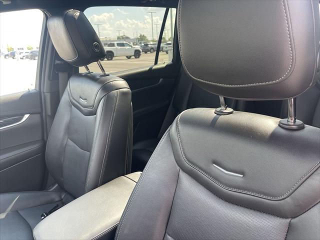 used 2022 Cadillac XT6 car, priced at $37,059