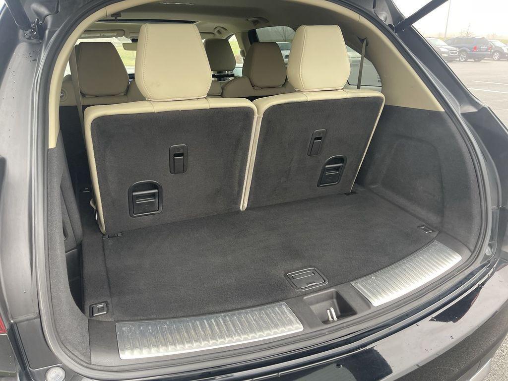 used 2019 Acura MDX car, priced at $17,100