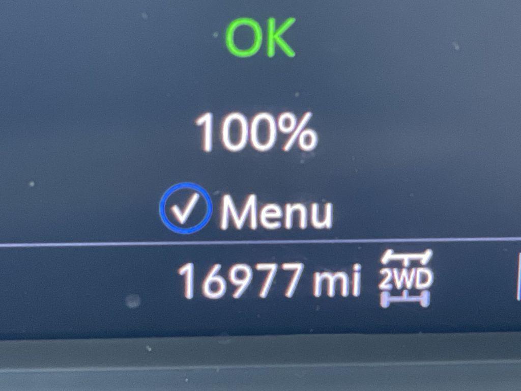 used 2021 Cadillac XT5 car, priced at $32,572