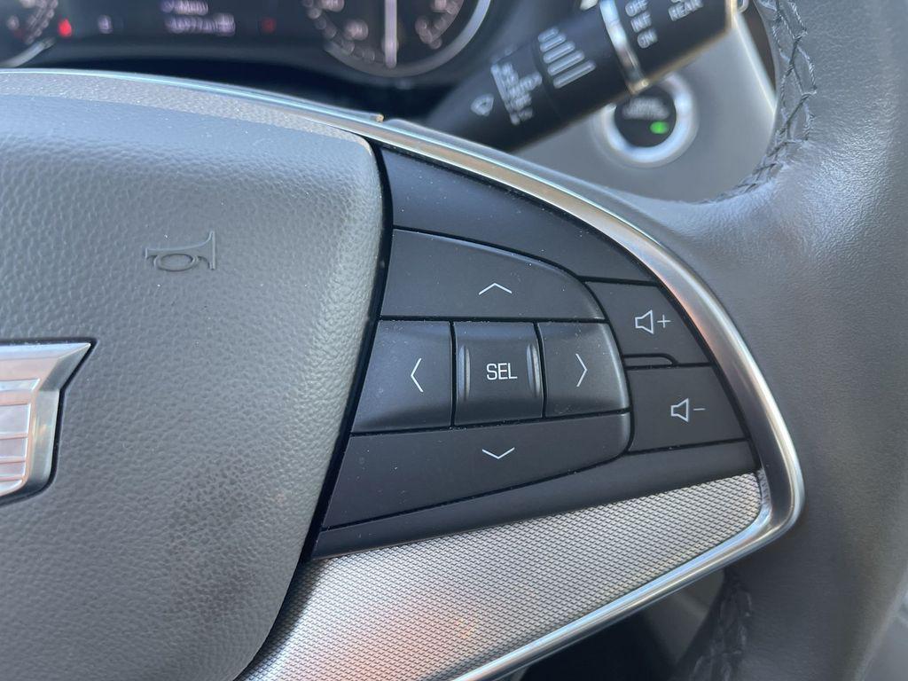 used 2021 Cadillac XT5 car, priced at $32,572