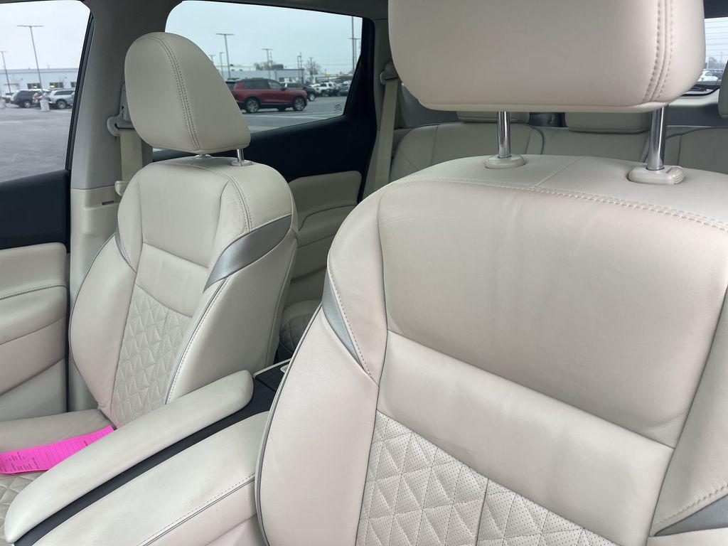 used 2019 Nissan Murano car, priced at $22,353