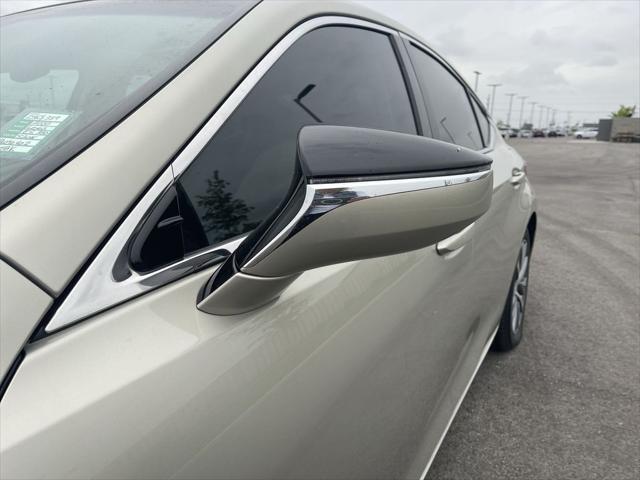 used 2020 Lexus ES 350 car, priced at $28,900