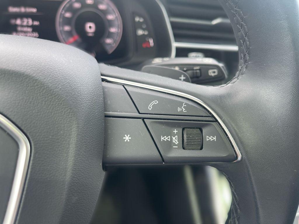 used 2024 Audi Q7 car, priced at $44,500