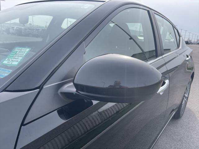 used 2023 Nissan Altima car, priced at $18,500